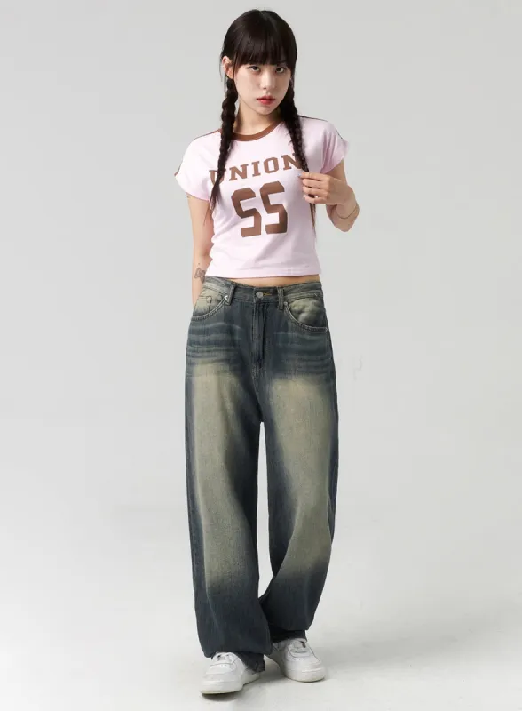 Baggy Dark-Wash Jeans CL314 sold by Lewkin