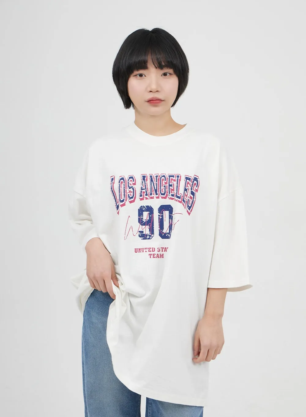Graphic Oversized Tee BM313 sold by Lewkin