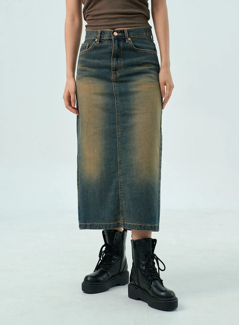Dark Wash Denim Maxi Skirt CY325 sold by Lewkin product image thumbnail 5