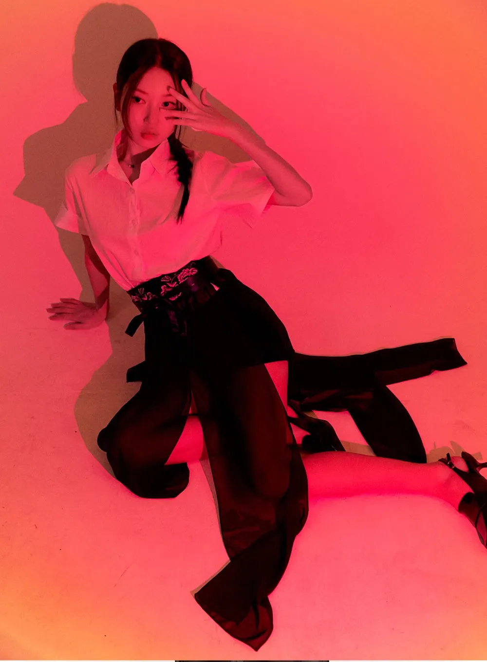 Basic Collar Crop Shirt OU403 sold by Lewkin product image thumbnail 2