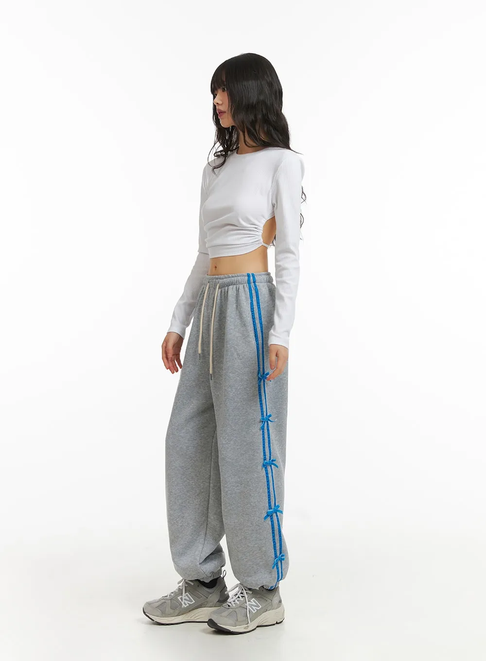 Round Neck Glitter Backless Long Sleeve CJ412 sold by Lewkin product image thumbnail 3