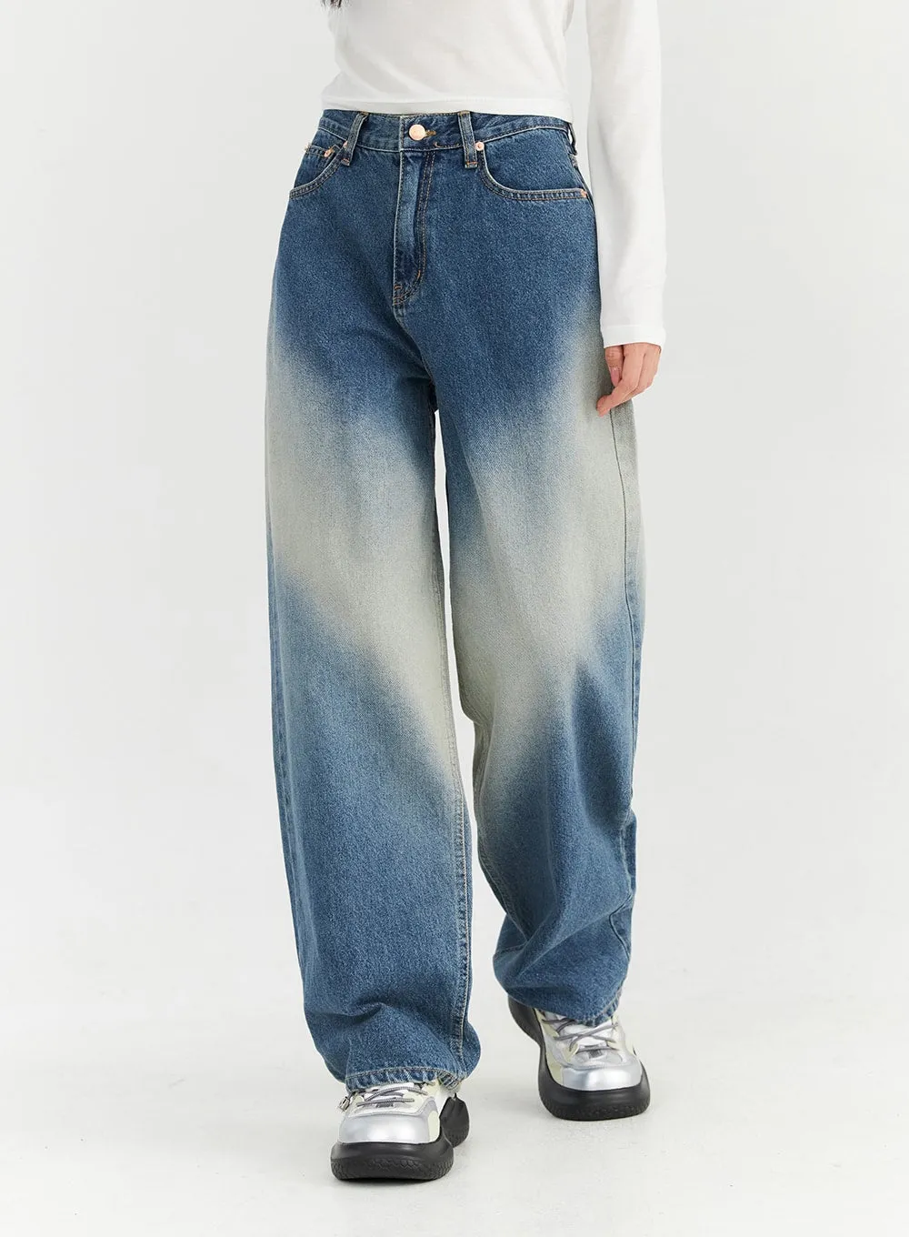 Washed Blue Wide Jeans CN307 sold by Lewkin product image thumbnail 4