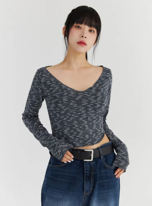 V-Neck Long Sleeve Crop Top CO304 sold by Lewkin