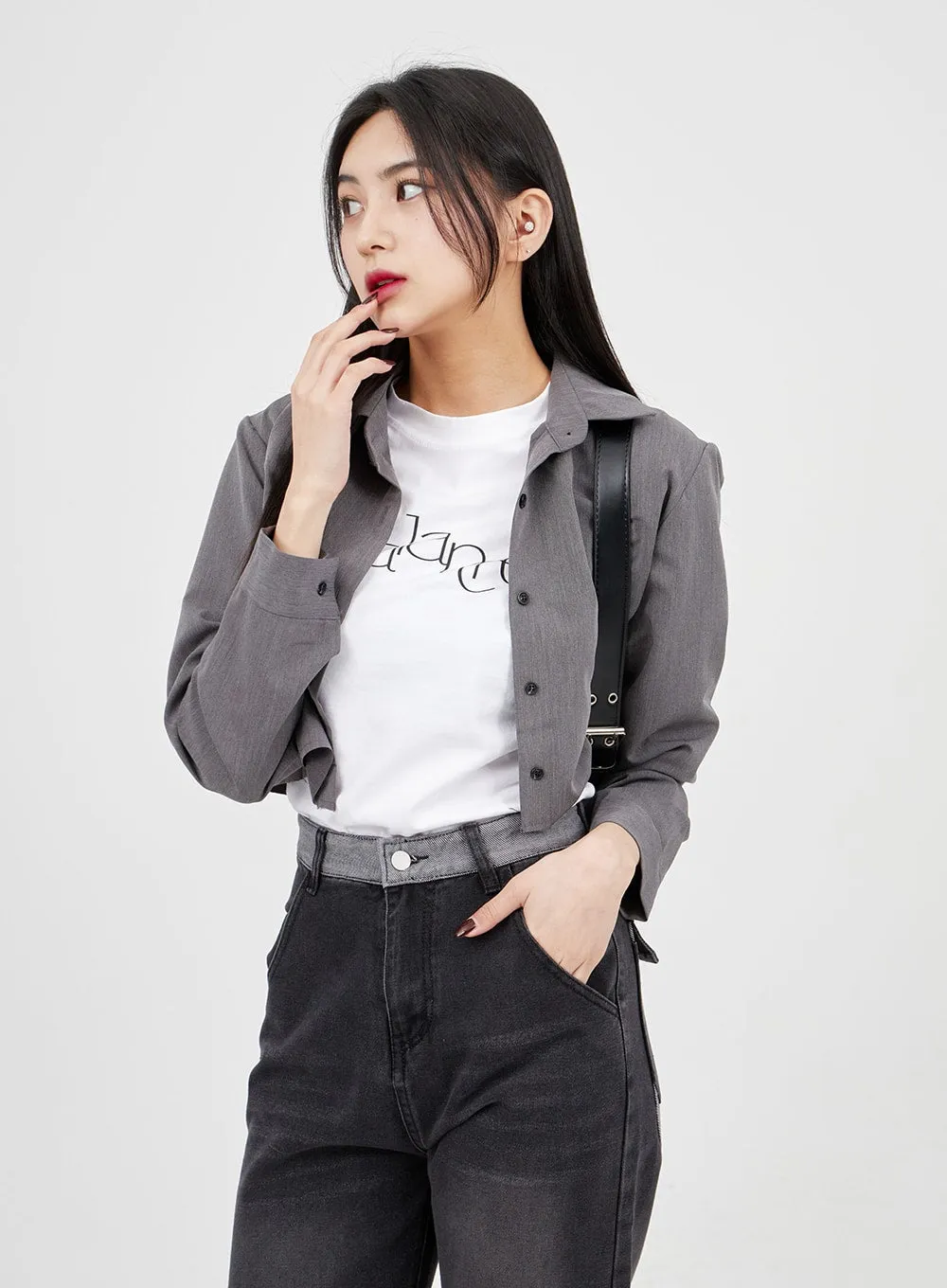 Cropped Button Shirt BM315 sold by Lewkin product image thumbnail 5