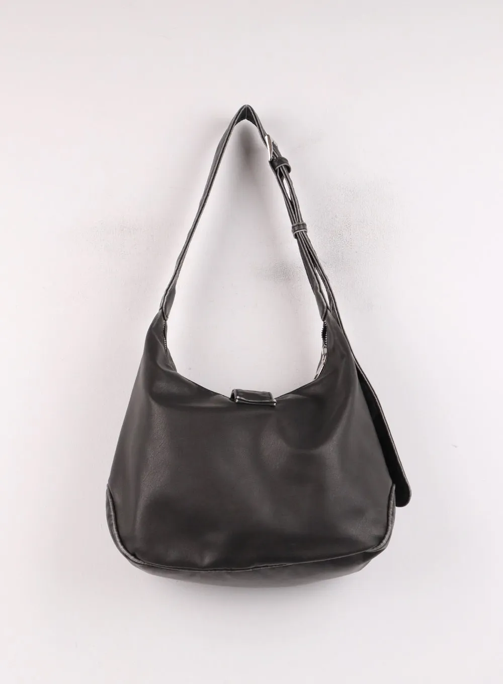 Leather Buckled Tote Bag IJ419 sold by Lewkin product image thumbnail 5