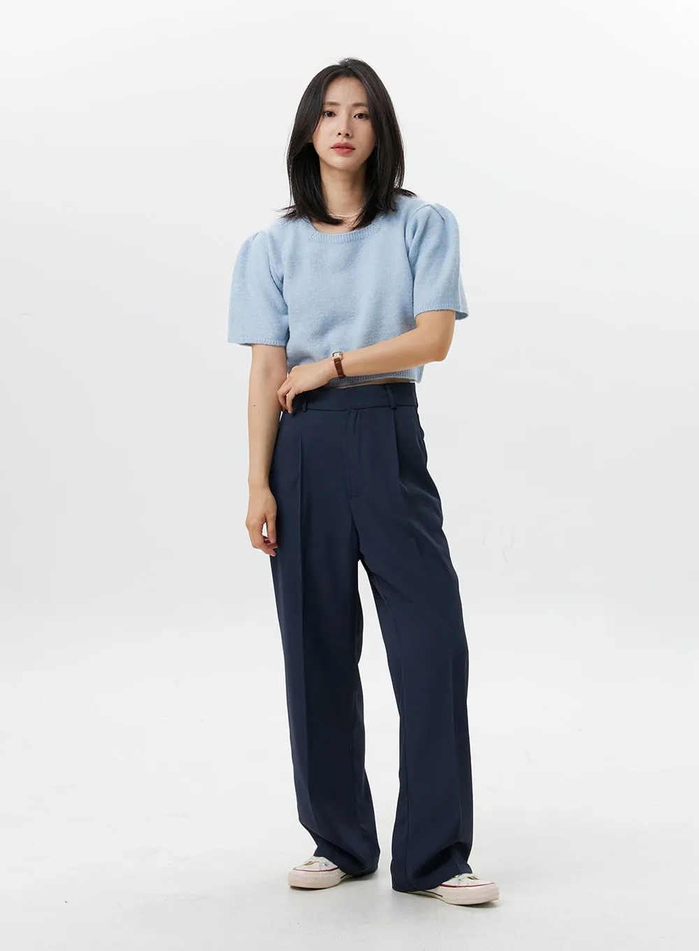 Loose-Fit Pintuck Pants OG318 sold by Lewkin product image thumbnail 3
