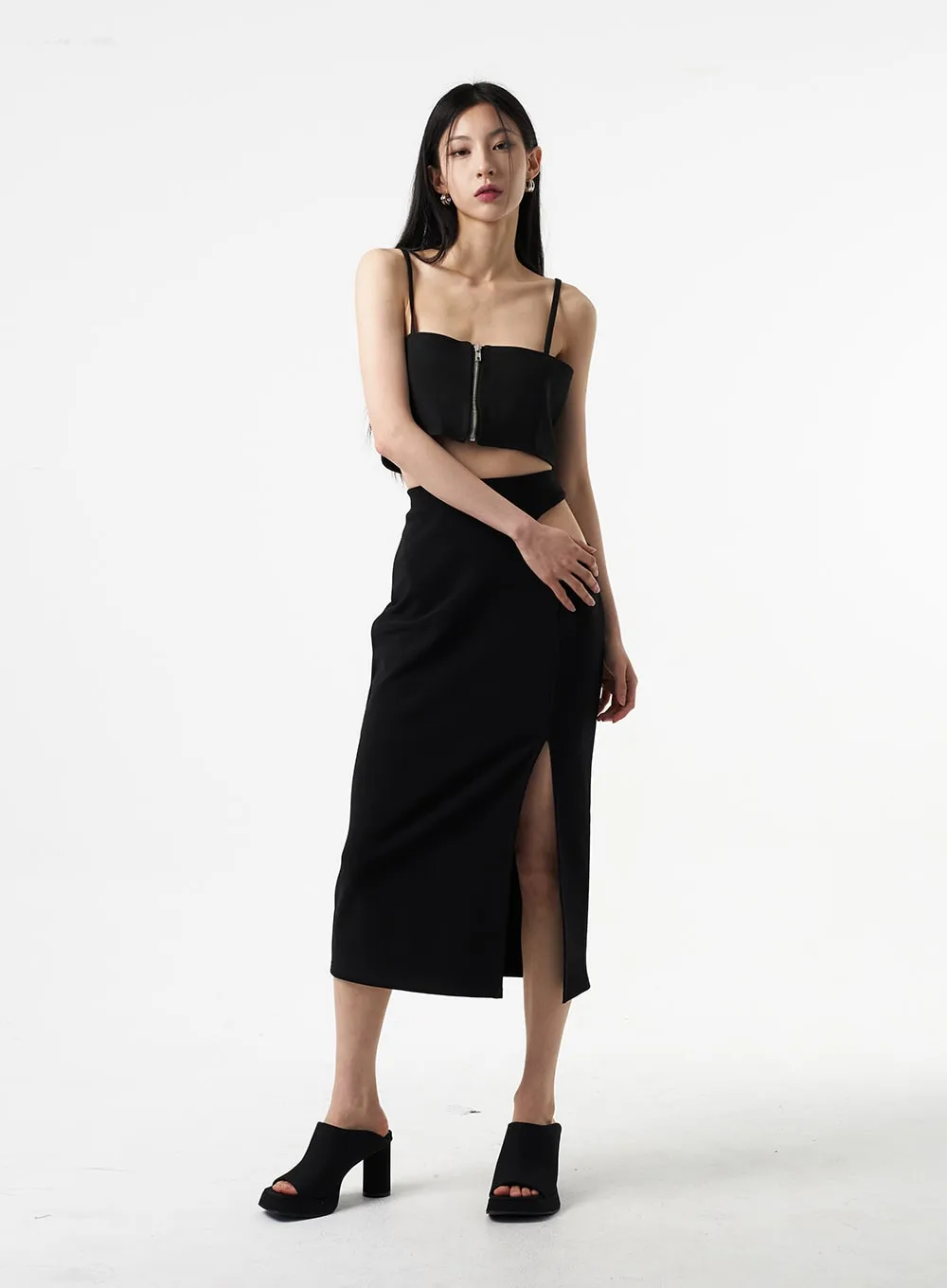 Zip-Up Cropped Top IA326 sold by Lewkin product image thumbnail 3