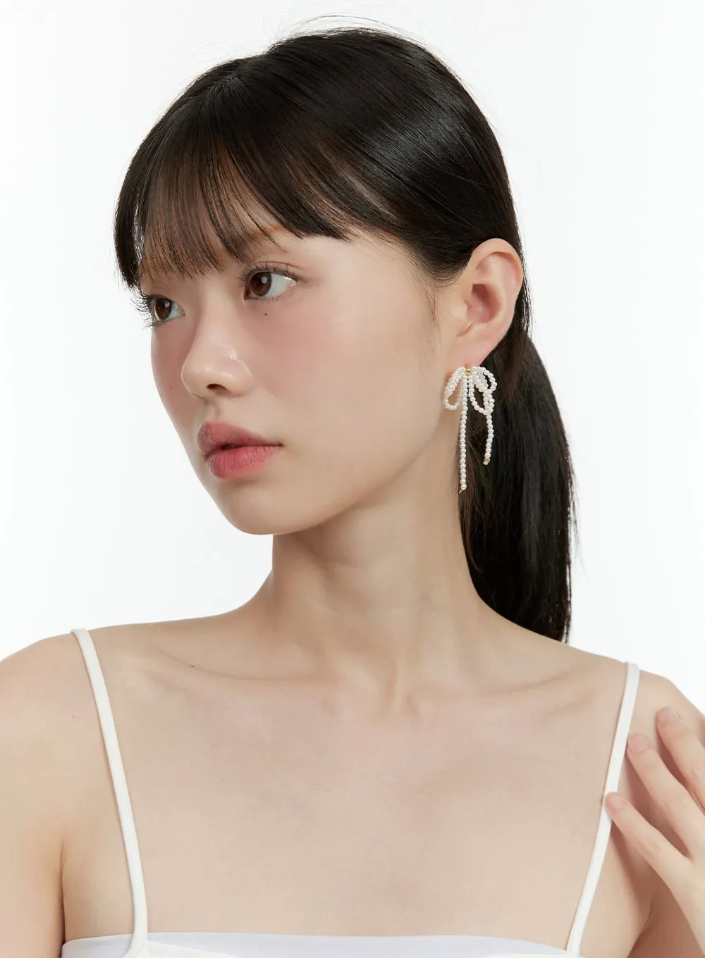 Bonita Ribbon Earrings IG406 sold by Lewkin product image thumbnail 3