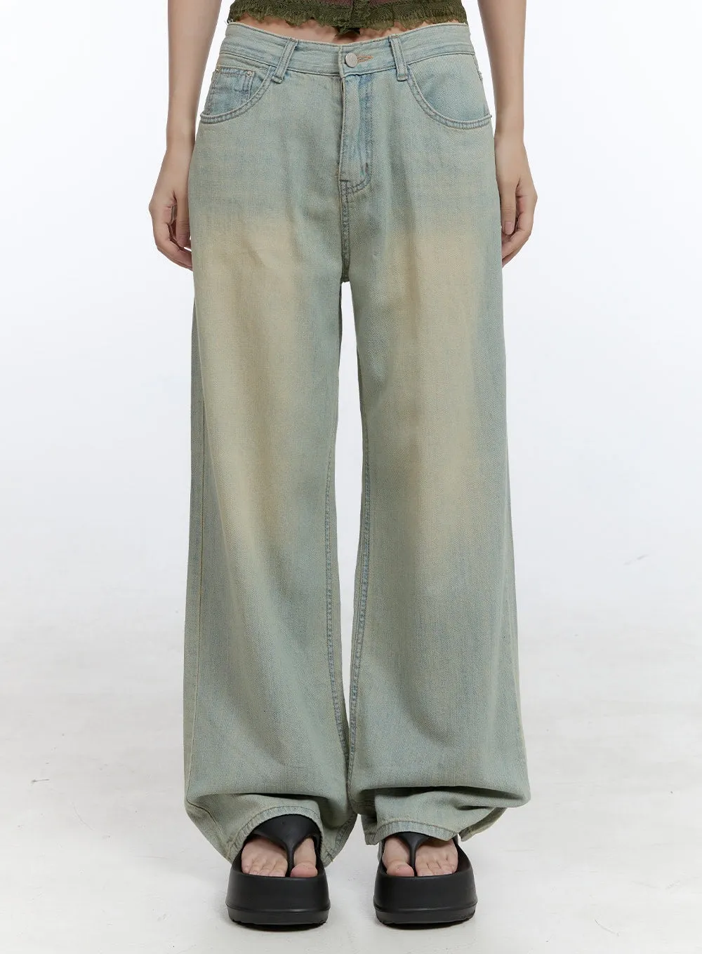 Faye Light Washed Baggy Jeans CG414 sold by Lewkin