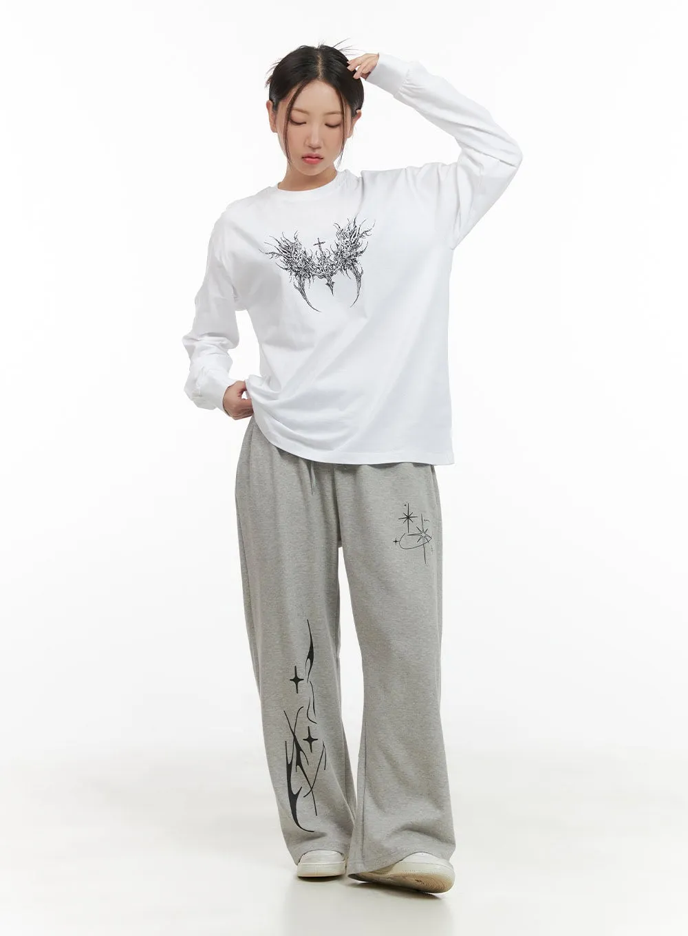 Cozy Banded Graphic Sweatpants CG423 sold by Lewkin product image thumbnail 2