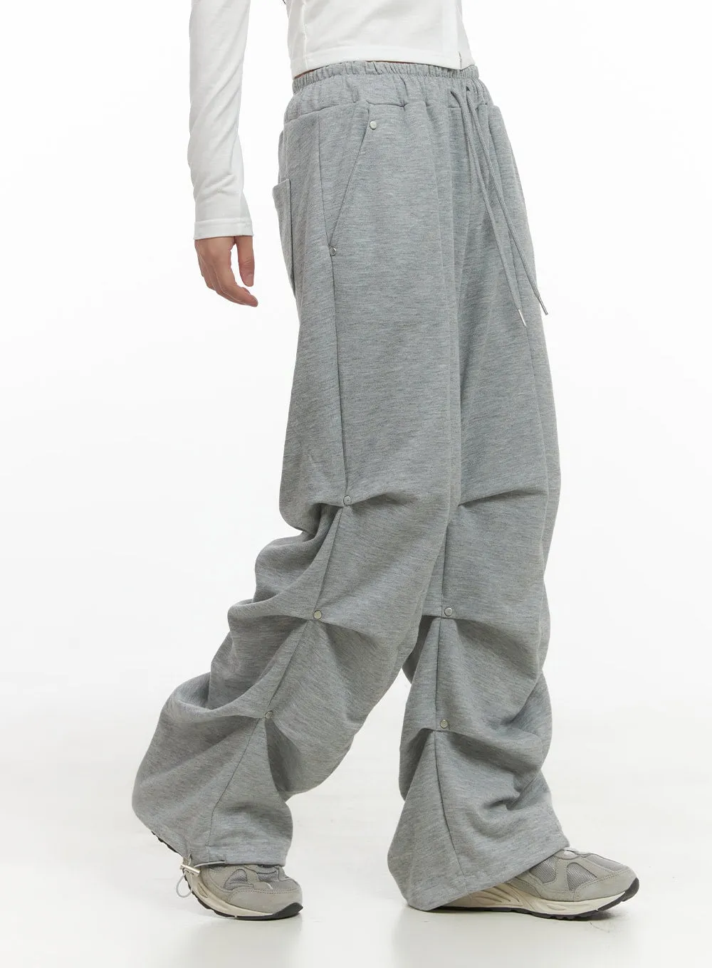 Cotton Pintuck Banded Sweatpants CS405 sold by Lewkin product image thumbnail 4