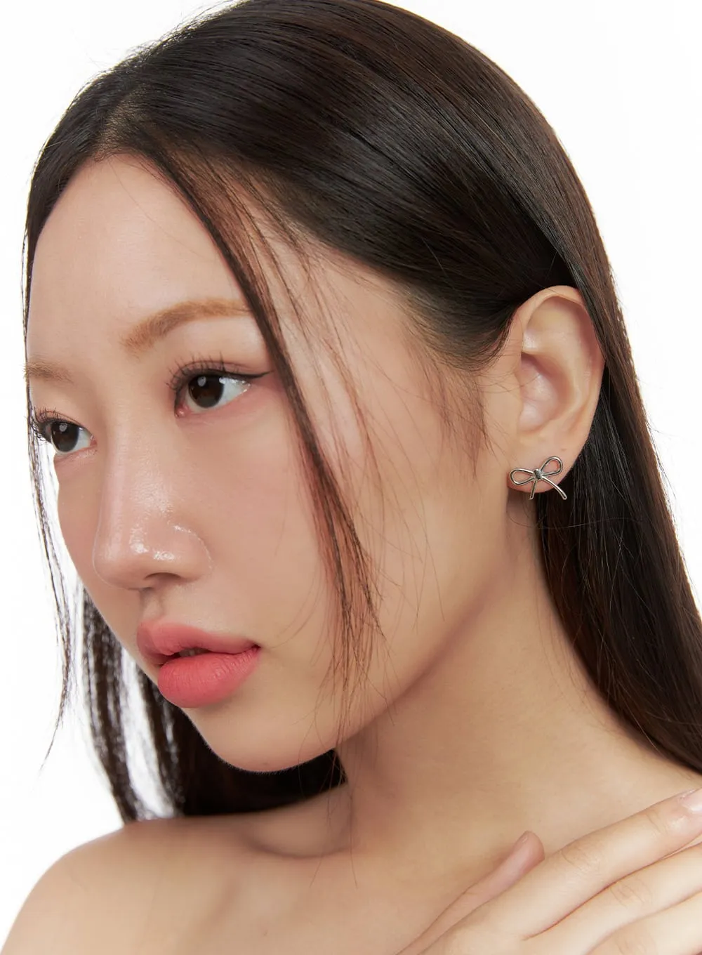 Luna Ribbon Earrings IS413 sold by Lewkin product image thumbnail 3