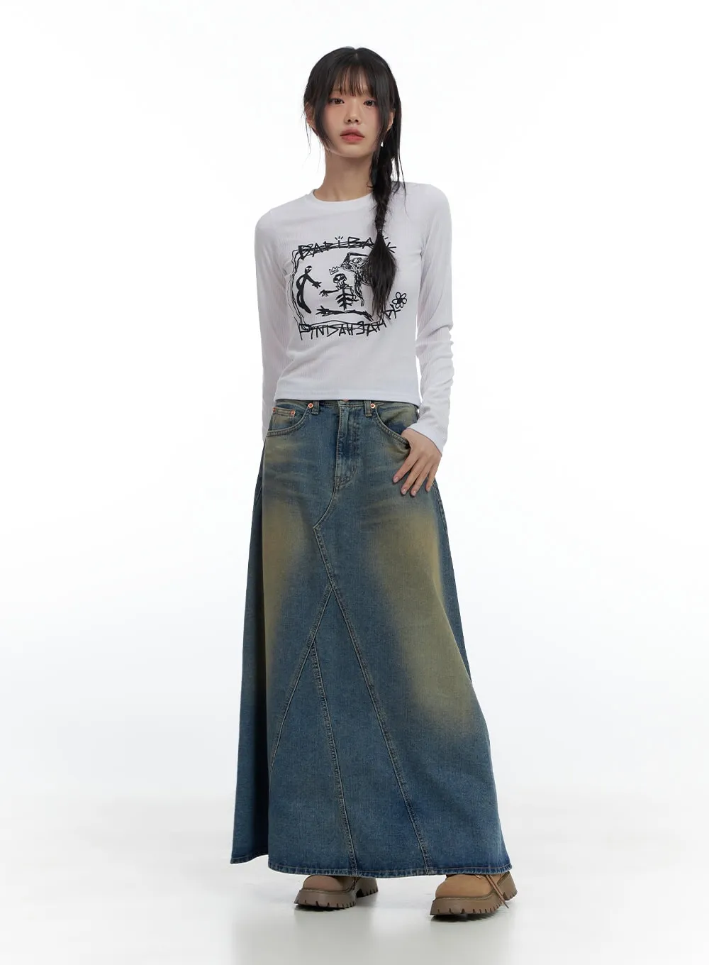 Graphic Vision Long Sleeve Crop CS420 sold by Lewkin product image thumbnail 2