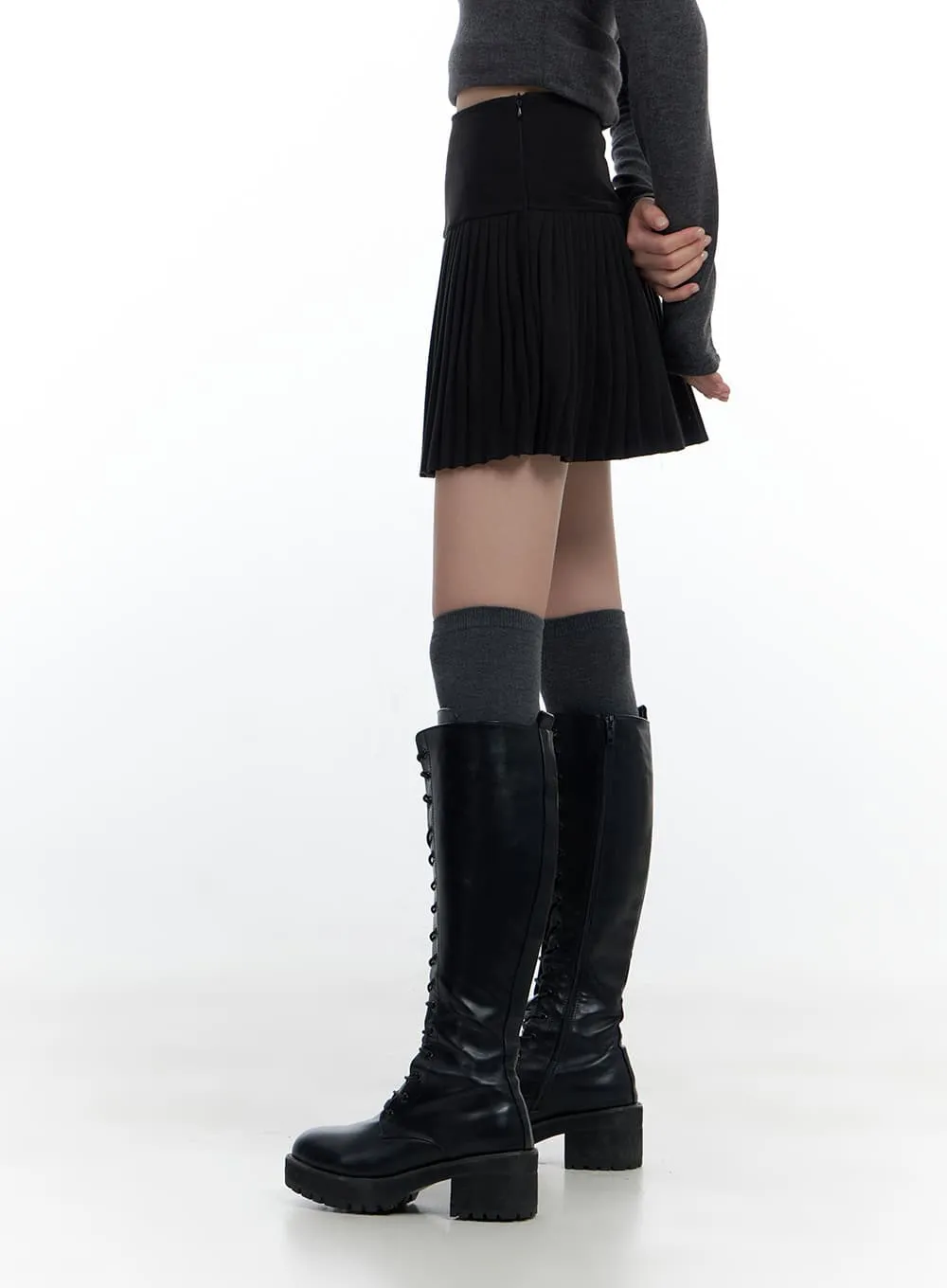 Side Zip-up Pleated Mini Skirt CS420 sold by Lewkin product image thumbnail 3