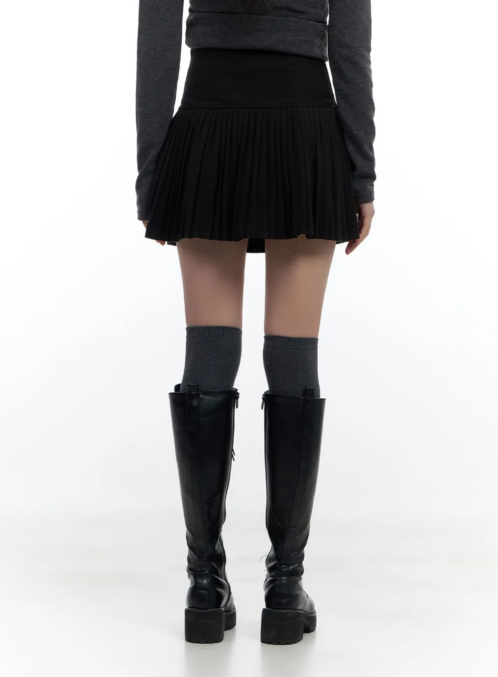 Side Zip-up Pleated Mini Skirt CS420 sold by Lewkin product image thumbnail 5