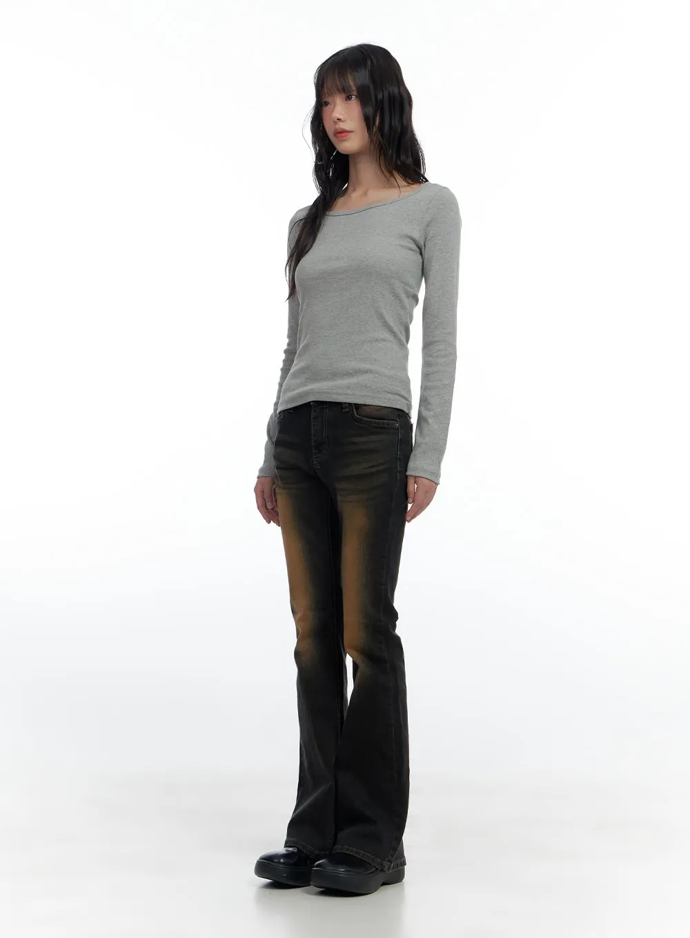 Basic Slim Fit U Neck T-Shirt CS420 sold by Lewkin product image thumbnail 2