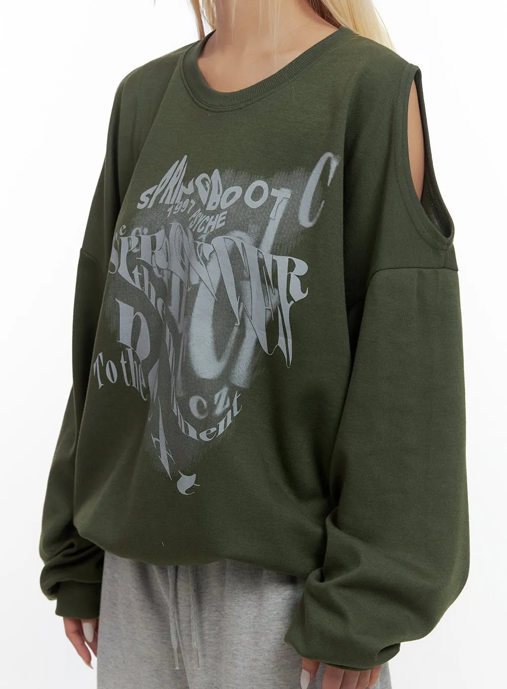 Comfy Graphic Print Sweatshirt CS426 sold by Lewkin product image thumbnail 5