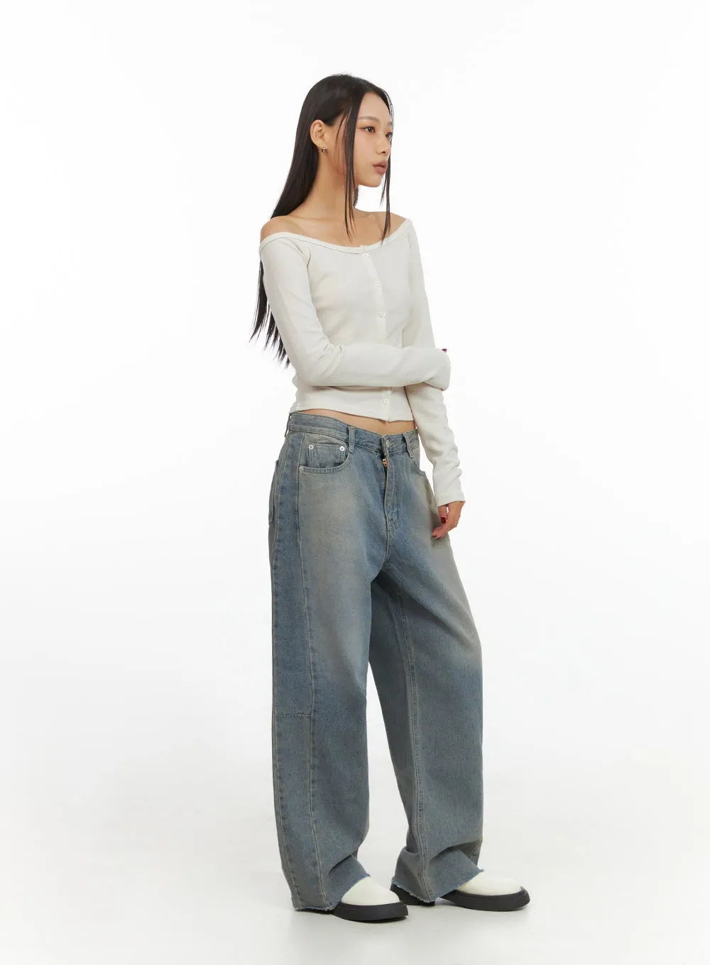 Jade Light Denim Wide Jeans IS427 sold by Lewkin