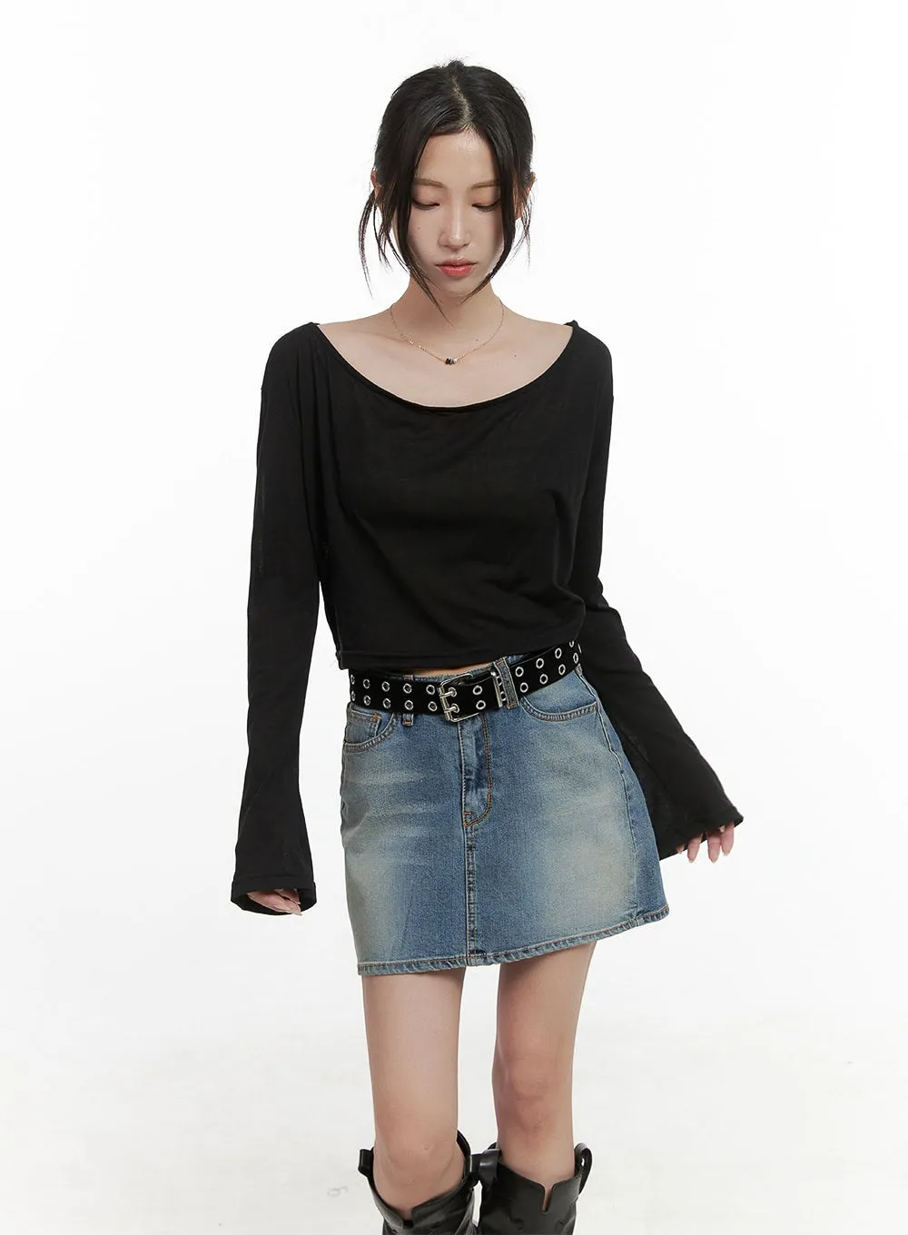 Slim Fit Crop Top Hoodie CS430 sold by Lewkin