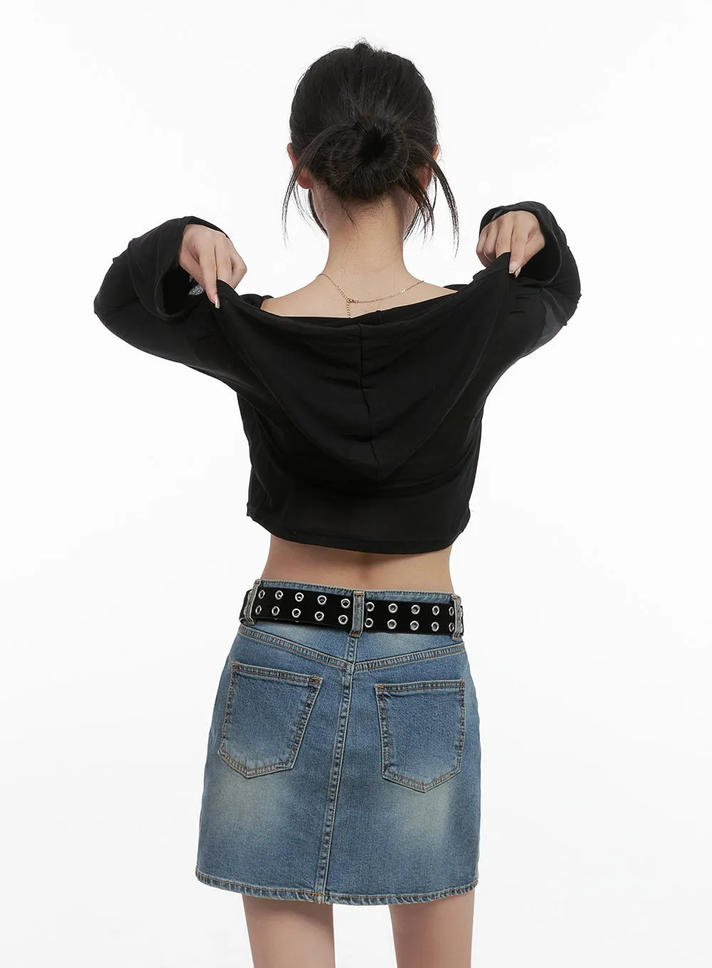 Slim Fit Crop Top Hoodie CS430 sold by Lewkin product image thumbnail 5
