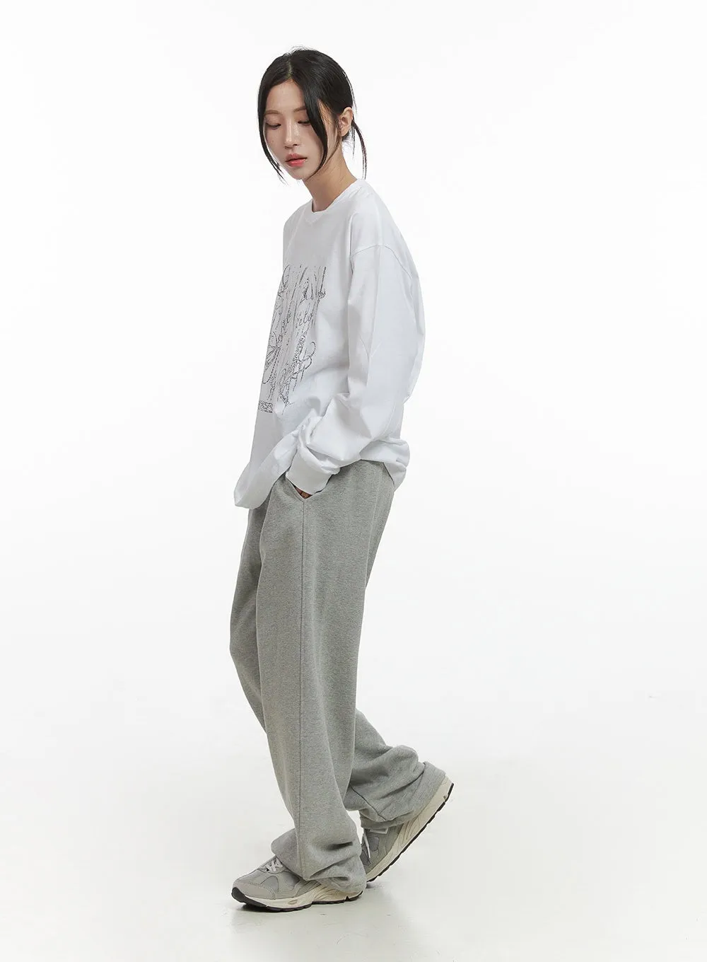 Chic Graphic Print Cotton Long Sleeve Tee CO402 sold by Lewkin product image thumbnail 5