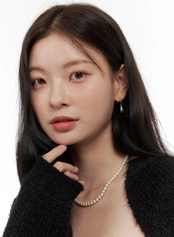 Droplet drop Earrings IO404 sold by Lewkin