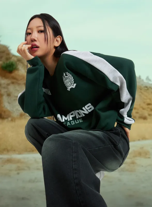 [Collab] Oversized V Neck Sweatshirt IN322 sold by Lewkin