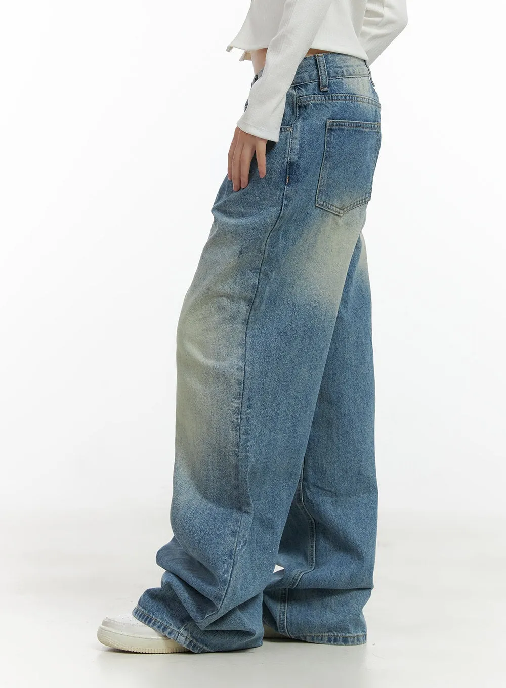 Julia Vintage Washed Denim Jeans CO410 sold by Lewkin product image thumbnail 3