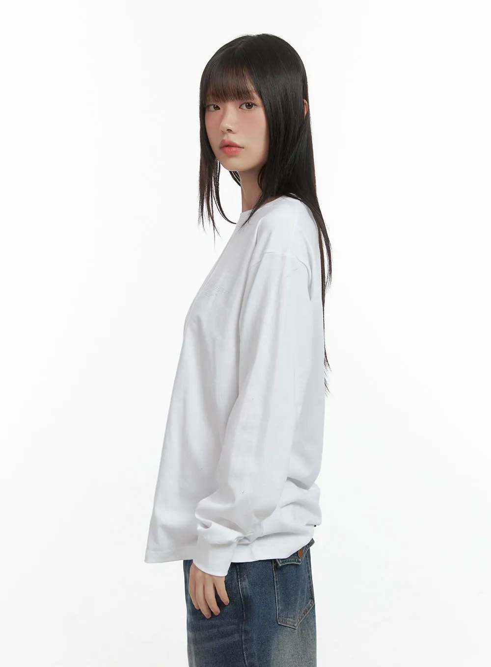 Basic Loose Fit Long Sleeve Tee CO410 sold by Lewkin product image thumbnail 4