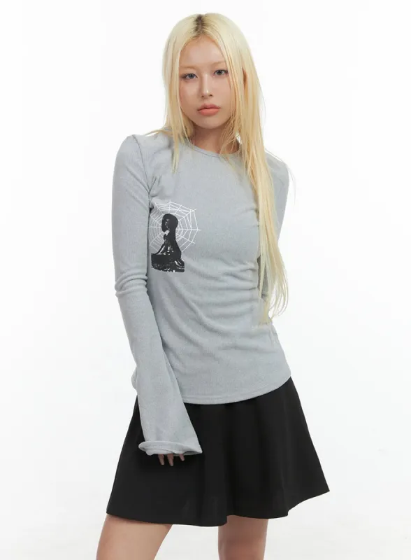 Slim-Fit Halter Neck Long Sleeve Graphic Top CO414 sold by Lewkin