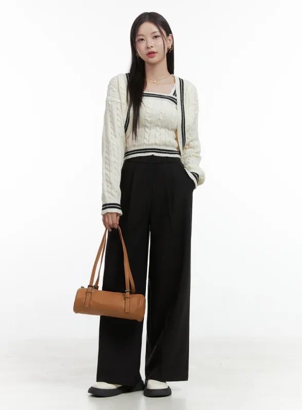 Wide Tailored Trousers OO416 sold by Lewkin