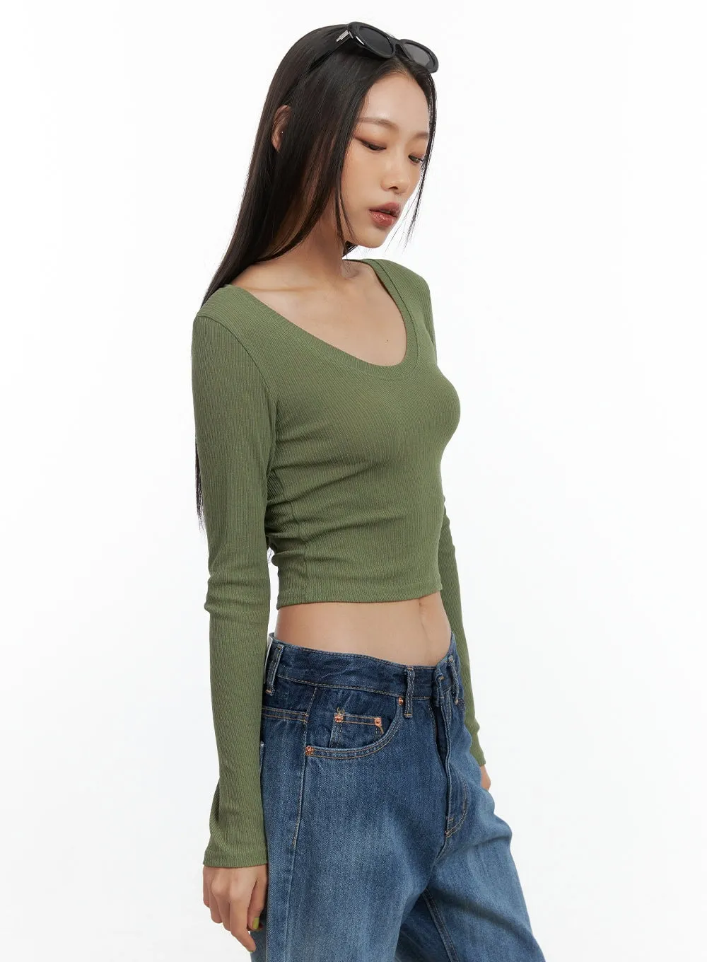 Slim U-Neck Crop Tee CO424 sold by Lewkin product image thumbnail 3