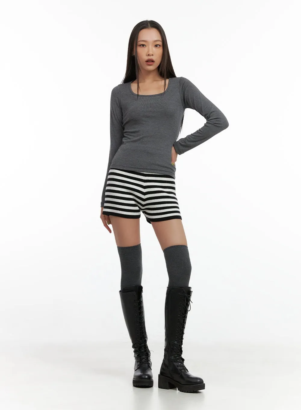 Stripe Knit Shorts CO424 sold by Lewkin product image thumbnail 2