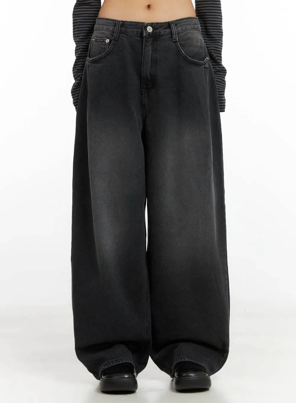 Delilah Pin-Tuck Washed Denim Baggy Jeans CO424 sold by Lewkin product image thumbnail 2