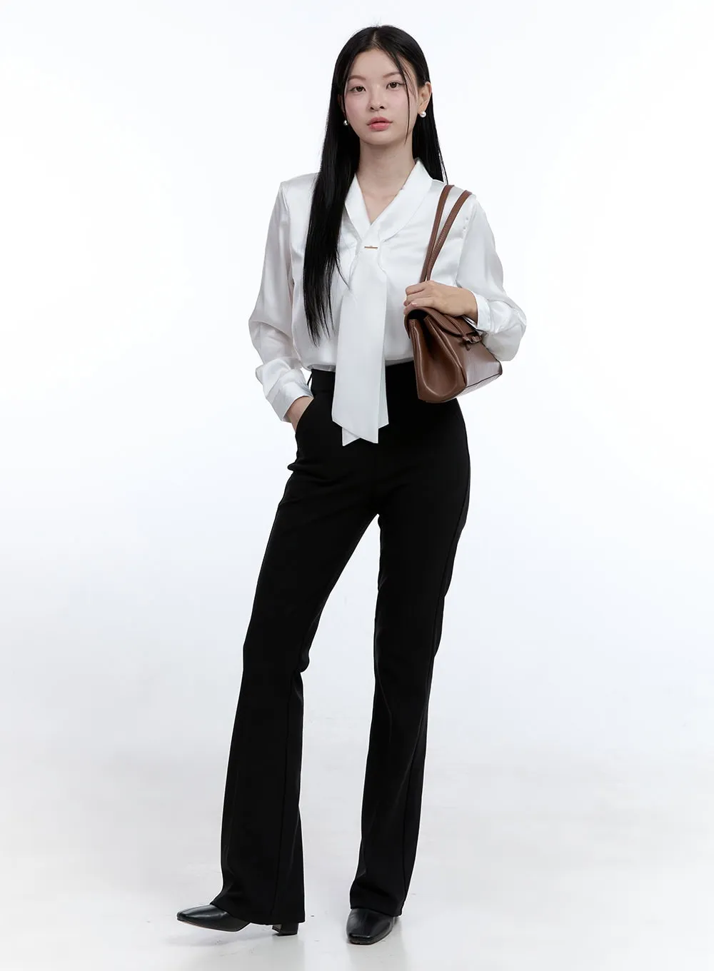 Ribbon Charm Shoulder Bag OO429 sold by Lewkin product image thumbnail 3