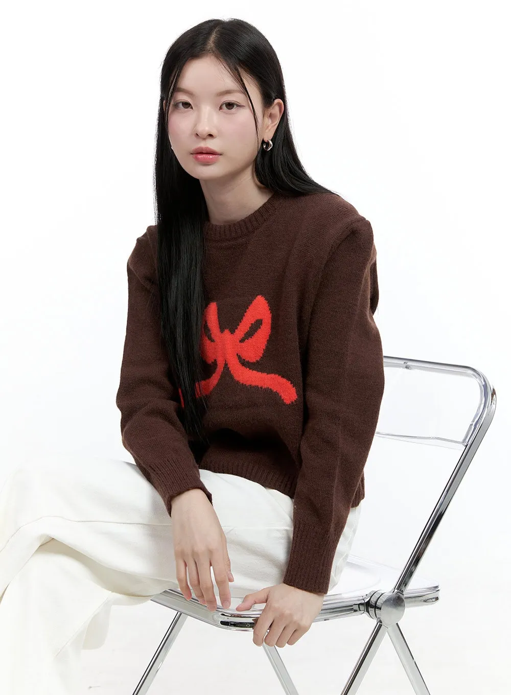 Graphic Ribbon Round-Neck Knit OO429 sold by Lewkin