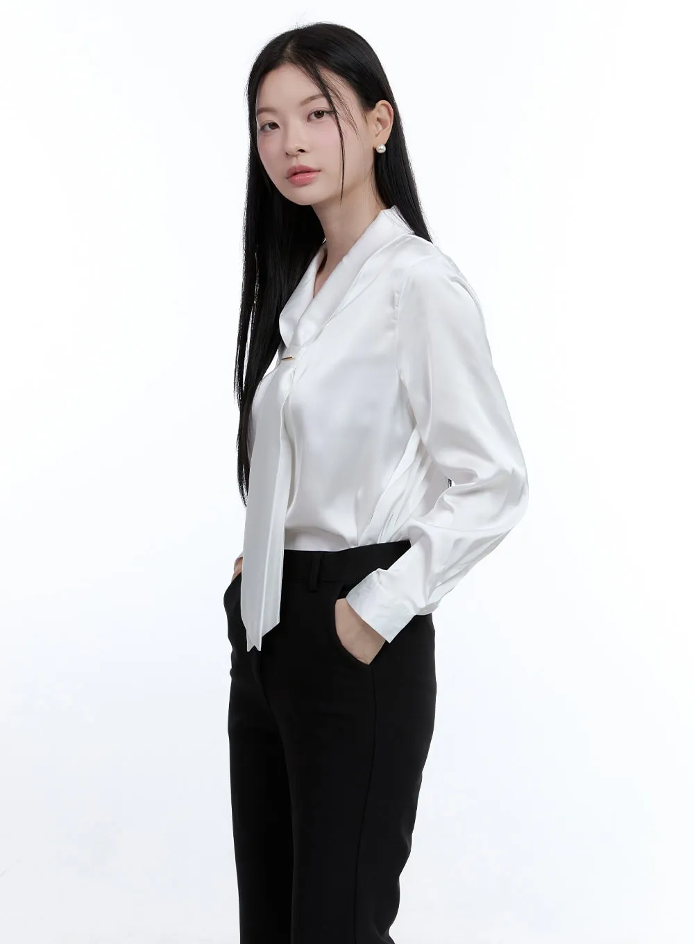 Elegant V-Neck Blouse OO429 sold by Lewkin product image thumbnail 5