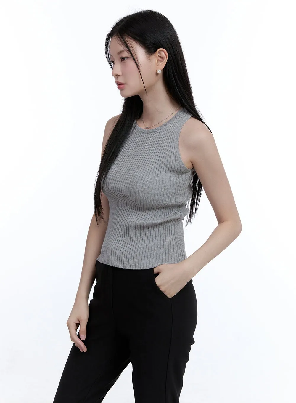 Slim-Fit Round-Neck Camisole OO429 sold by Lewkin product image thumbnail 5