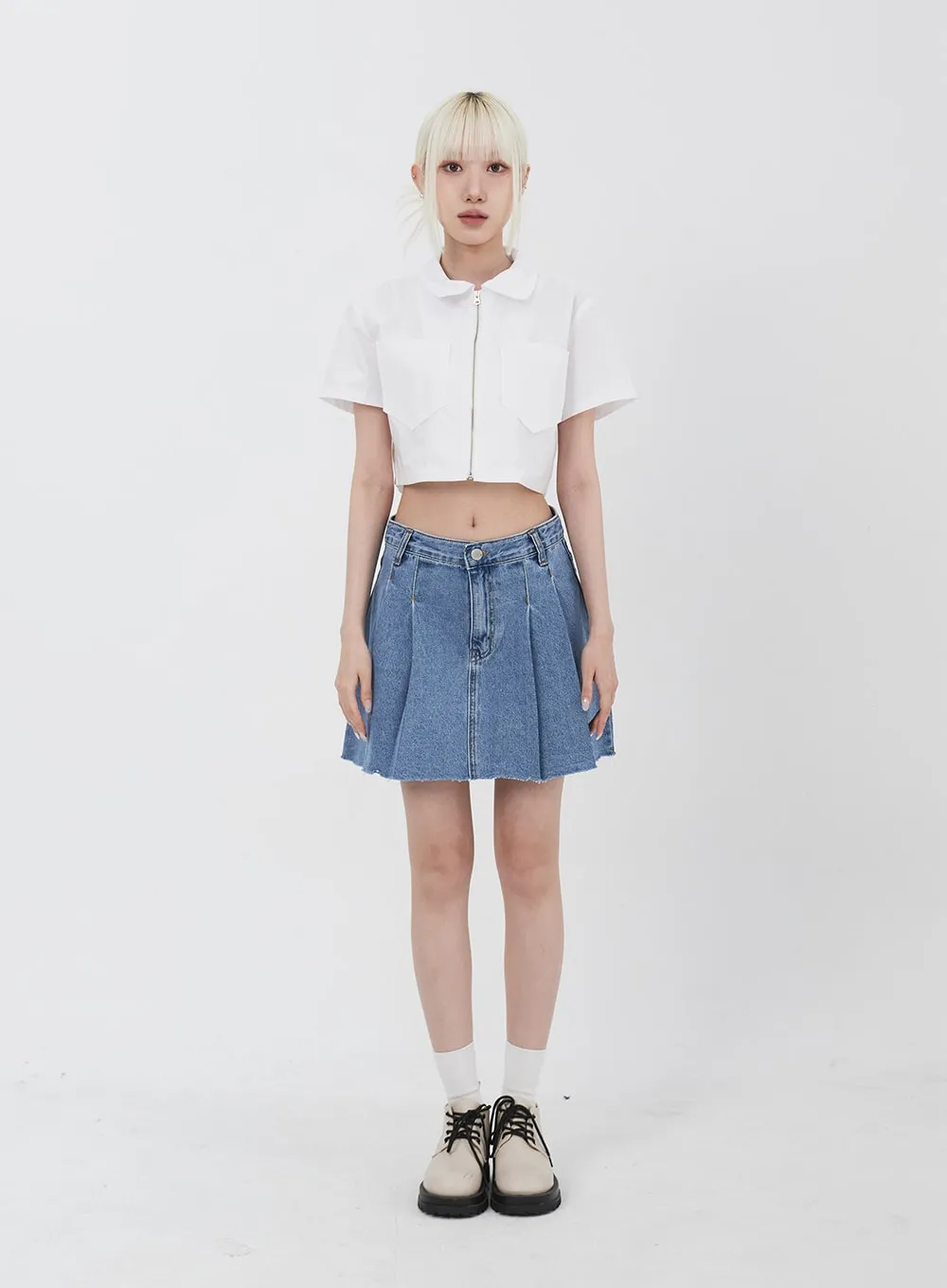 Zip-Up Cropped Shirt IU313 sold by Lewkin product image thumbnail 4