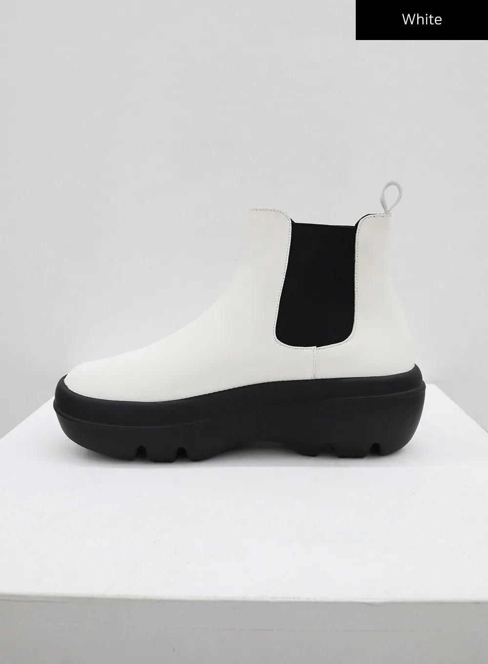 Round Platform Boots CS21 sold by Lewkin product image thumbnail 5