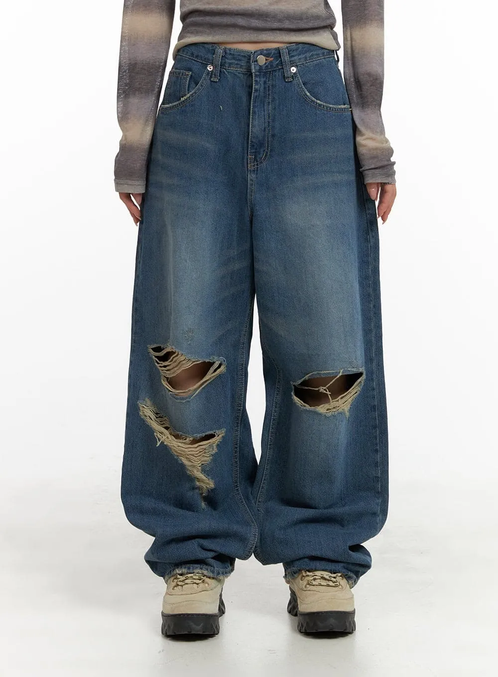Ripped Wide Fit Baggy Jeans CA426 sold by Lewkin product image thumbnail 3