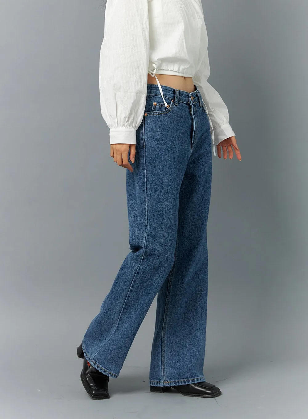 Straight Leg Jeans ON324 sold by Lewkin product image thumbnail 3