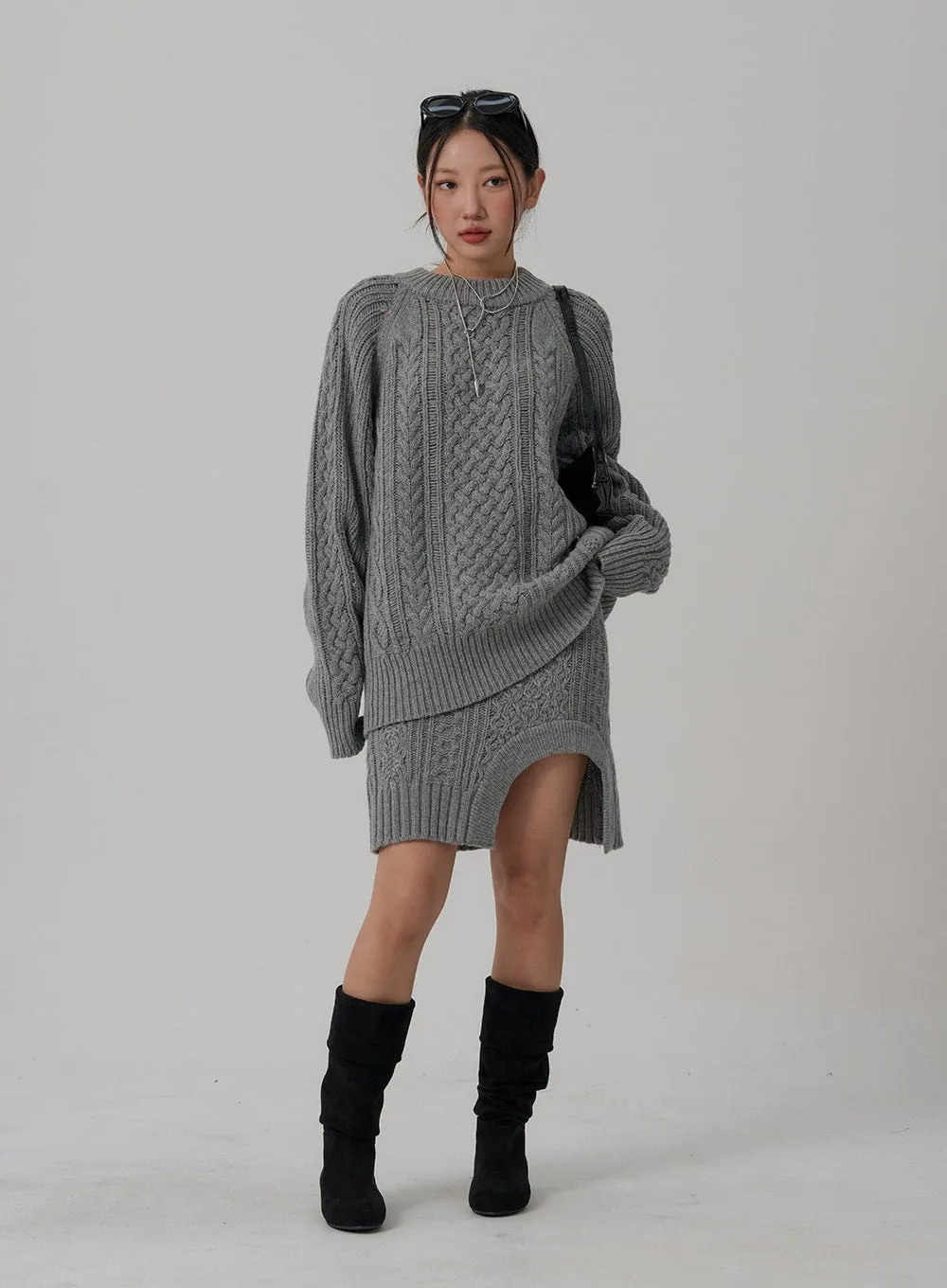 Twist Pattern Oversize Knit CN03 sold by Lewkin product image thumbnail 2