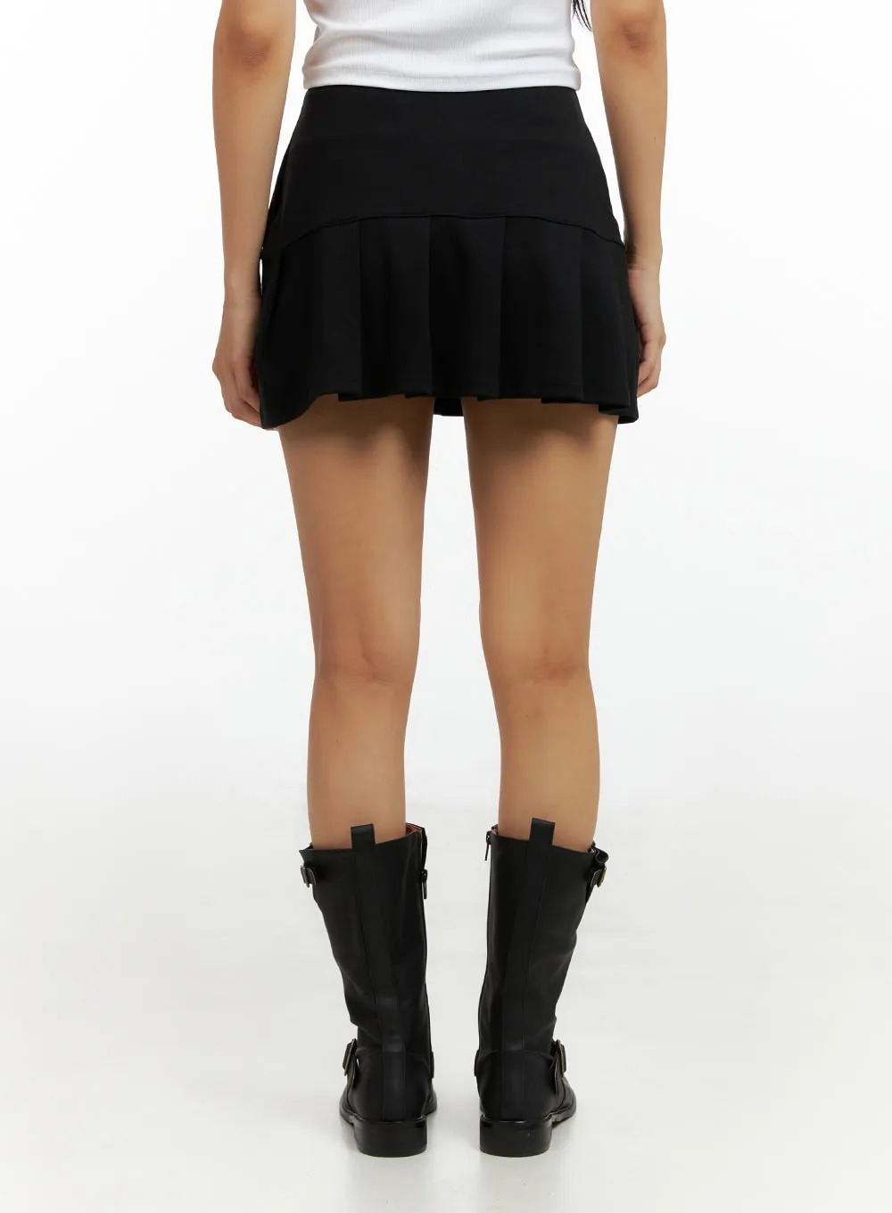 Pleated Mini Skirt IL419 sold by Lewkin product image thumbnail 5