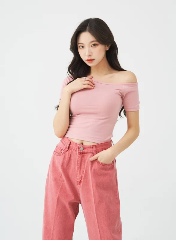 Unbalanced Shoulder Semi Crop T BU29 sold by Lewkin