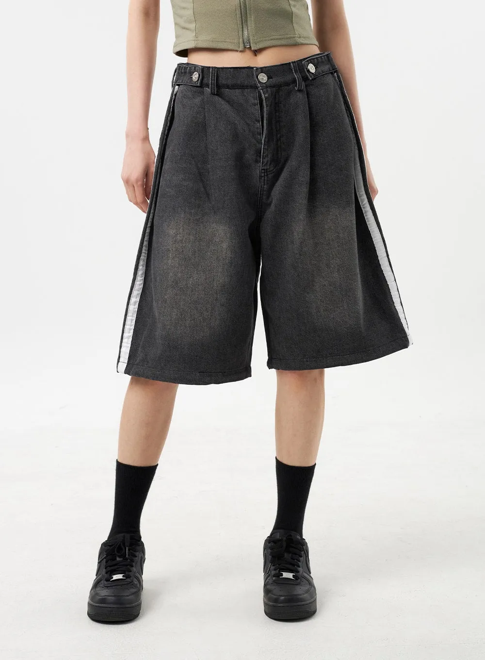 Stripe Bermuda Pants Unisex CU308 sold by Lewkin product image thumbnail 5