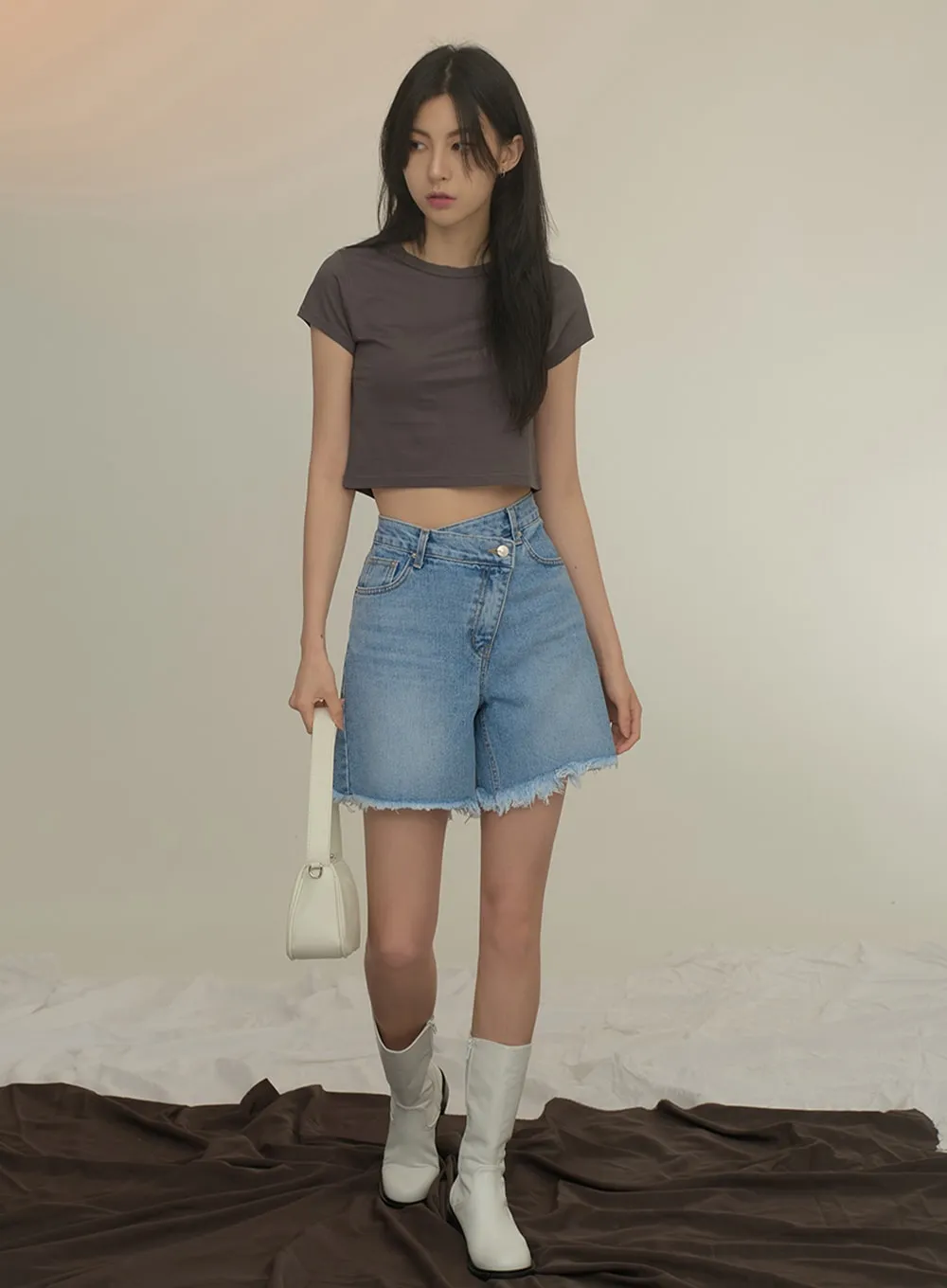 Basic Cotton Cropped T-shirt CA04 sold by Lewkin