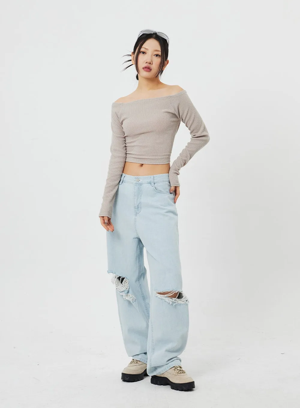 Ripped Light Wash Jeans CF316 sold by Lewkin product image thumbnail 3