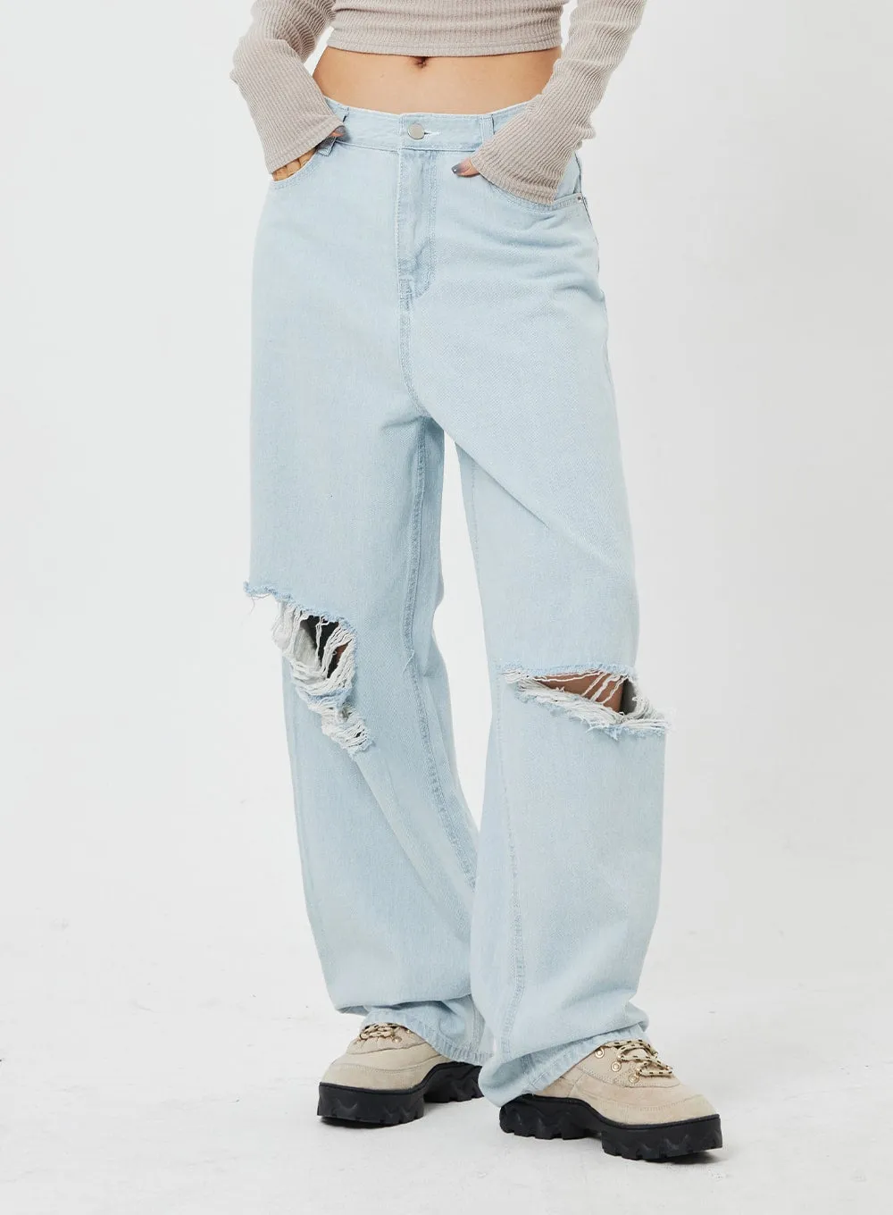 Ripped Light Wash Jeans CF316 sold by Lewkin product image thumbnail 2