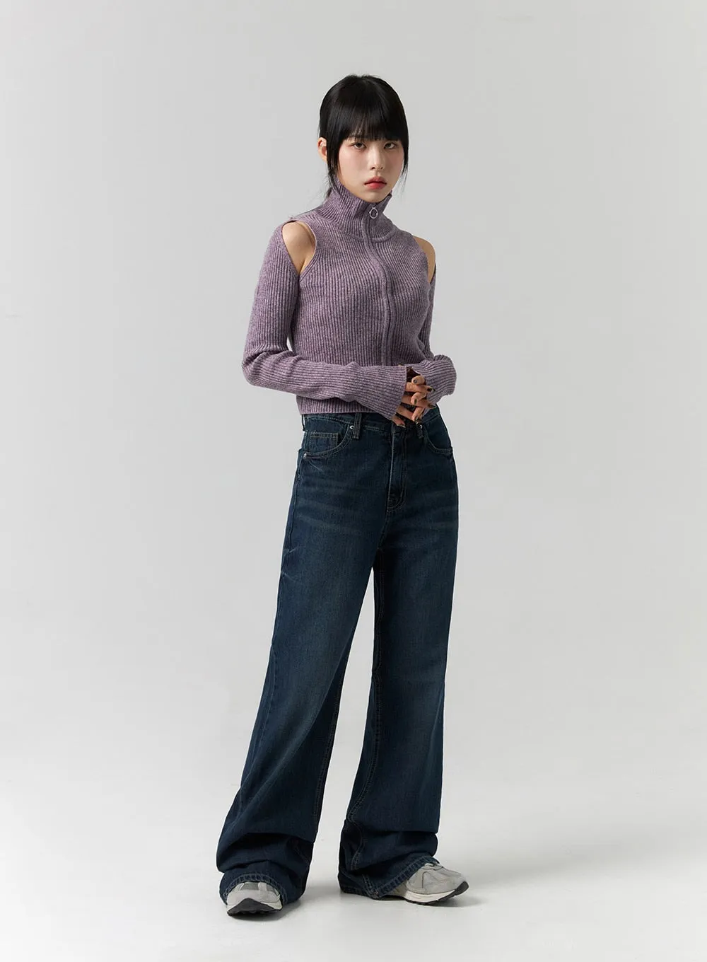 Relaxed Fit Bootcut Jeans CS318 sold by Lewkin product image thumbnail 4